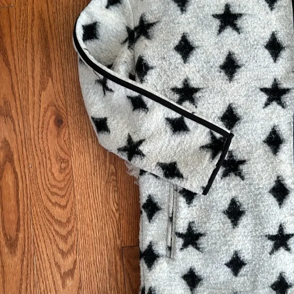 Soaked In Luxury jacket - Picture 4 of 8